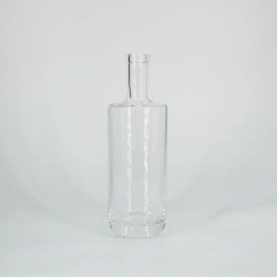 700ml Wine Gin Glass Bottle